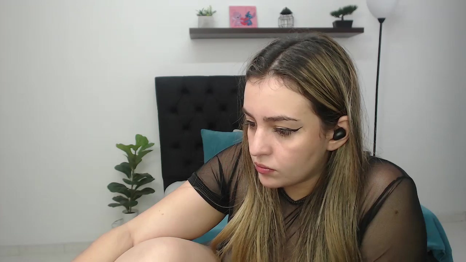 Gallery image thumbnail from CamilleDucan's myfreecams stream on, 02/26/2026, 18:06 image 12 of 20