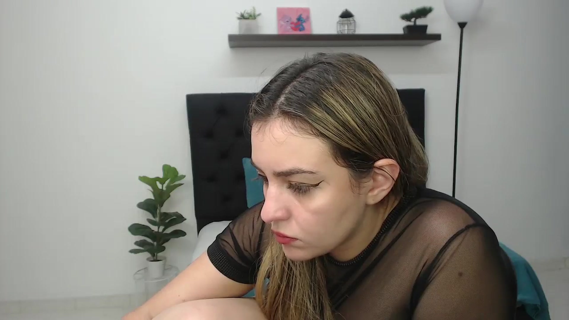Gallery image thumbnail from CamilleDucan's myfreecams stream on, 02/26/2026, 19:00 image 17 of 20