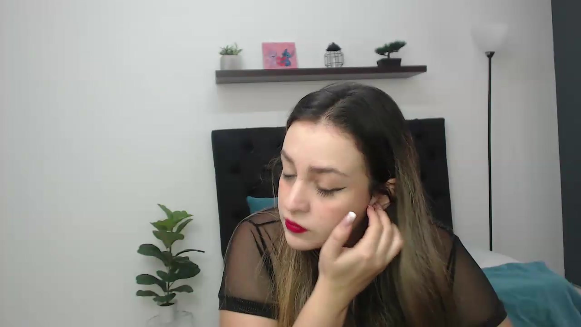 Gallery image thumbnail from CamilleDucan's myfreecams stream on, 07/15/2026, 13:37 image 4 of 20