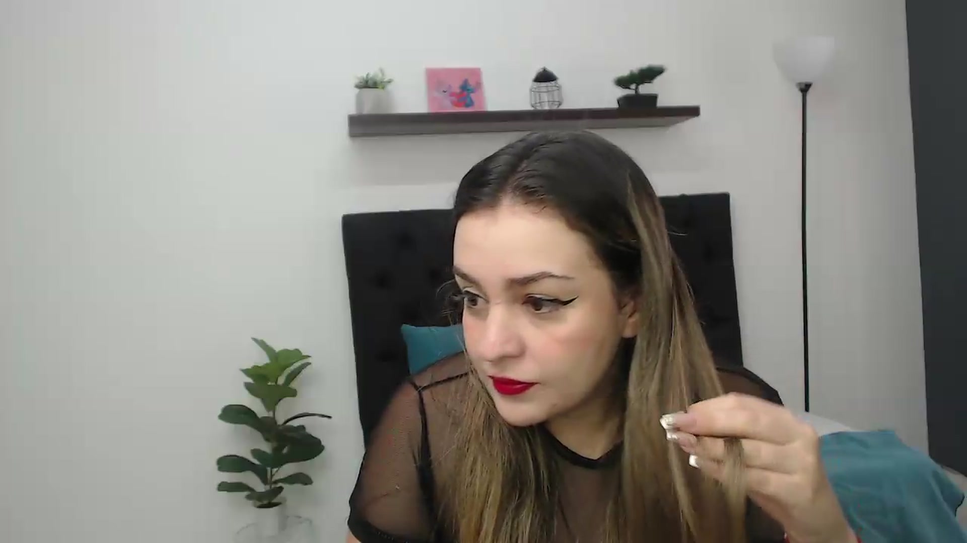 Gallery image thumbnail from CamilleDucan's myfreecams stream on, 07/15/2026, 14:10 image 2 of 20