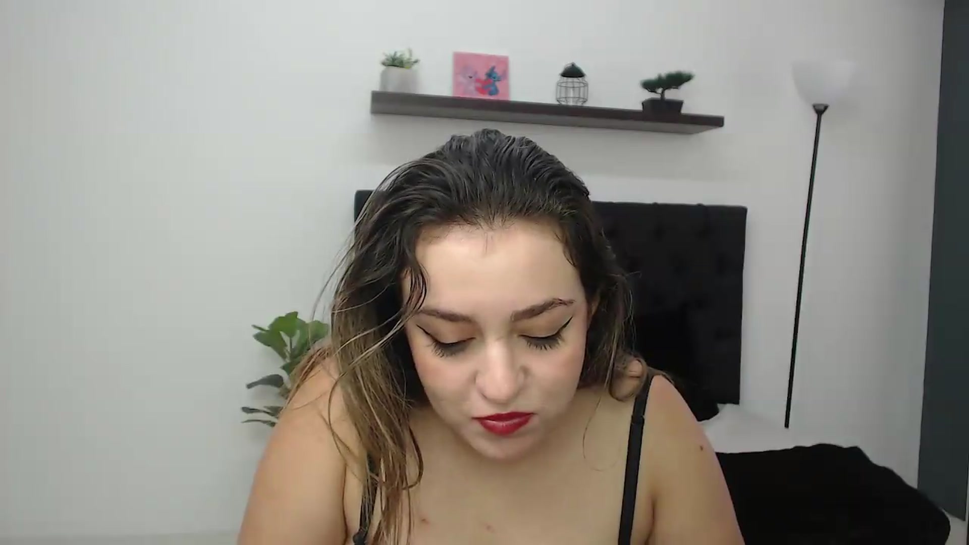 Gallery image thumbnail from CamilleDucan's myfreecams stream on, 07/29/2026, 16:13 image 3 of 20