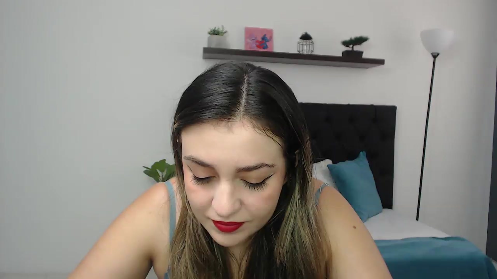 Gallery image thumbnail from CamilleDucan's myfreecams stream on, 08/04/2026, 14:55 image 11 of 20