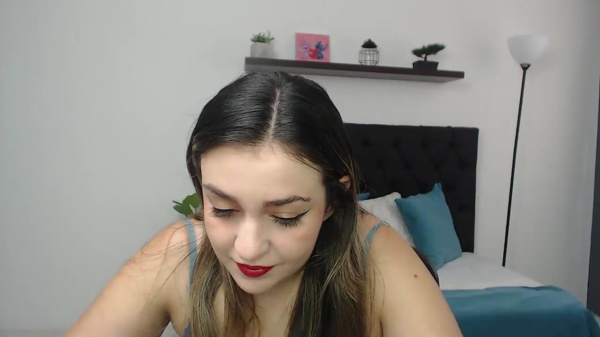 Gallery image thumbnail from CamilleDucan's myfreecams stream on, 08/04/2026, 14:55 image 5 of 20
