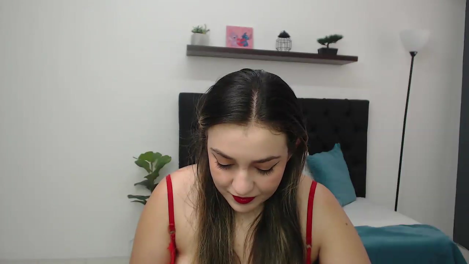 Gallery image thumbnail from CamilleDucan's myfreecams stream on, 08/07/2026, 14:21 image 14 of 20
