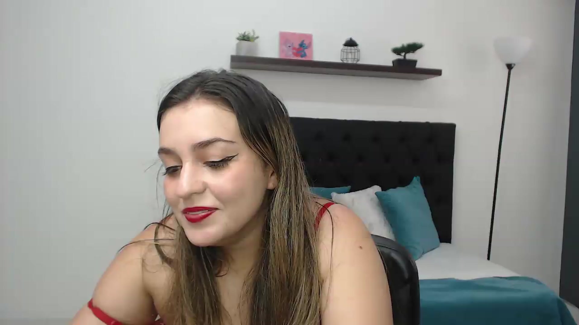 Gallery image thumbnail from CamilleDucan's myfreecams stream on, 08/07/2026, 15:49 image 14 of 20