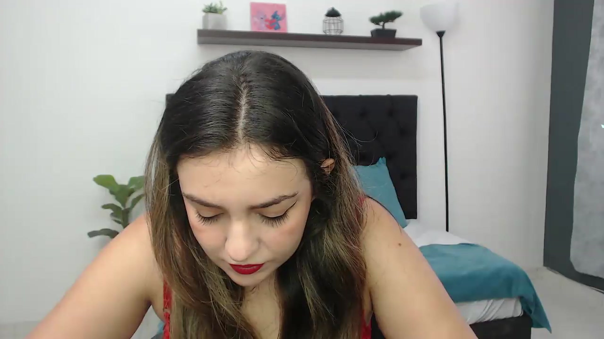 Gallery image thumbnail from CamilleDucan's myfreecams stream on, 08/18/2026, 17:05 image 4 of 20