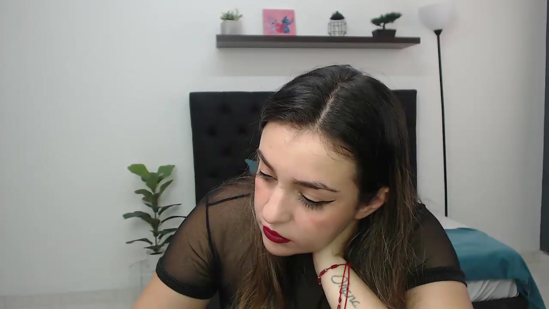 Gallery image thumbnail from CamilleDucan's myfreecams stream on, 08/20/2026, 15:49 image 4 of 20