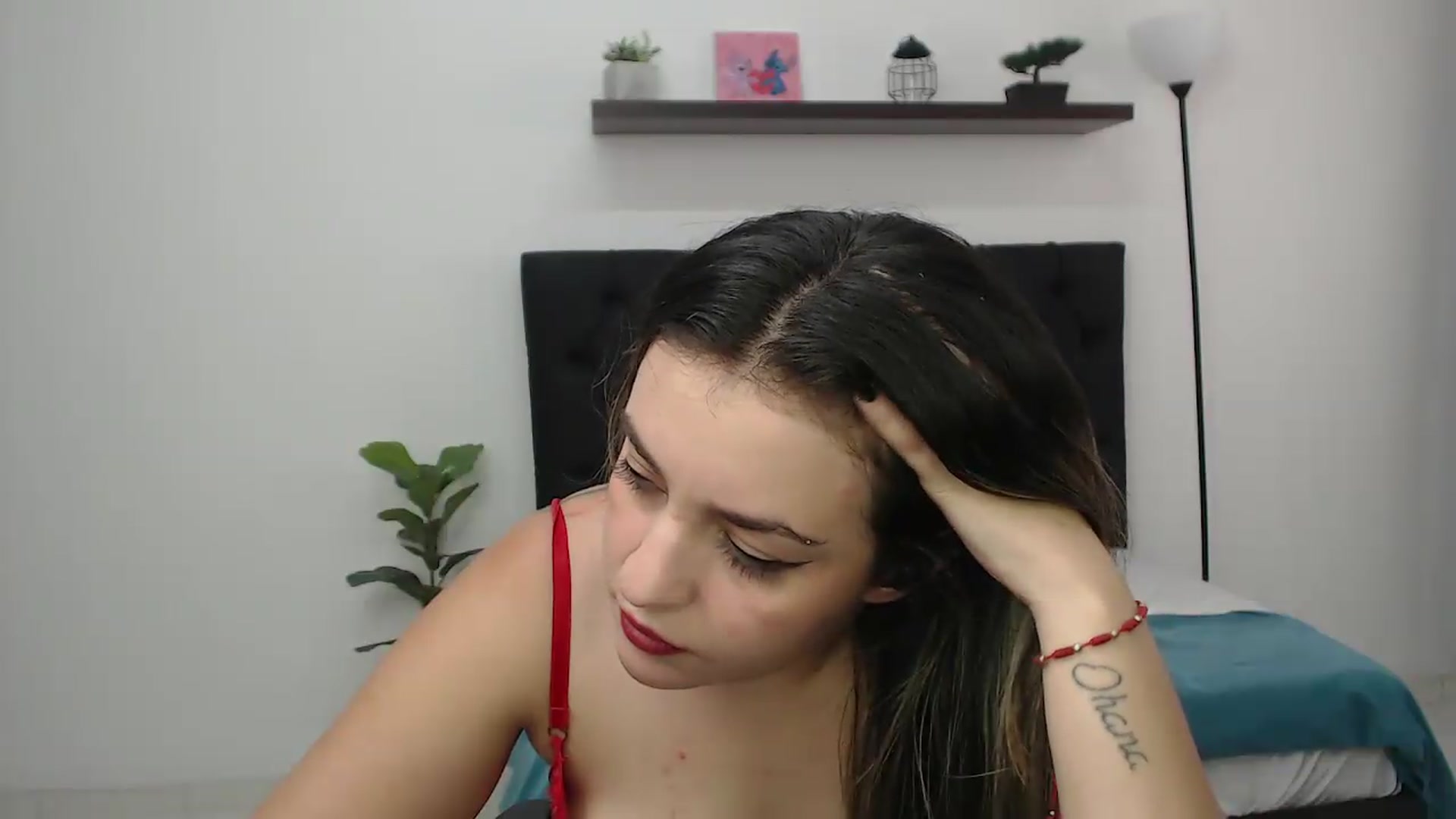 Gallery image thumbnail from CamilleDucan's myfreecams stream on, 08/21/2026, 17:07 image 4 of 20