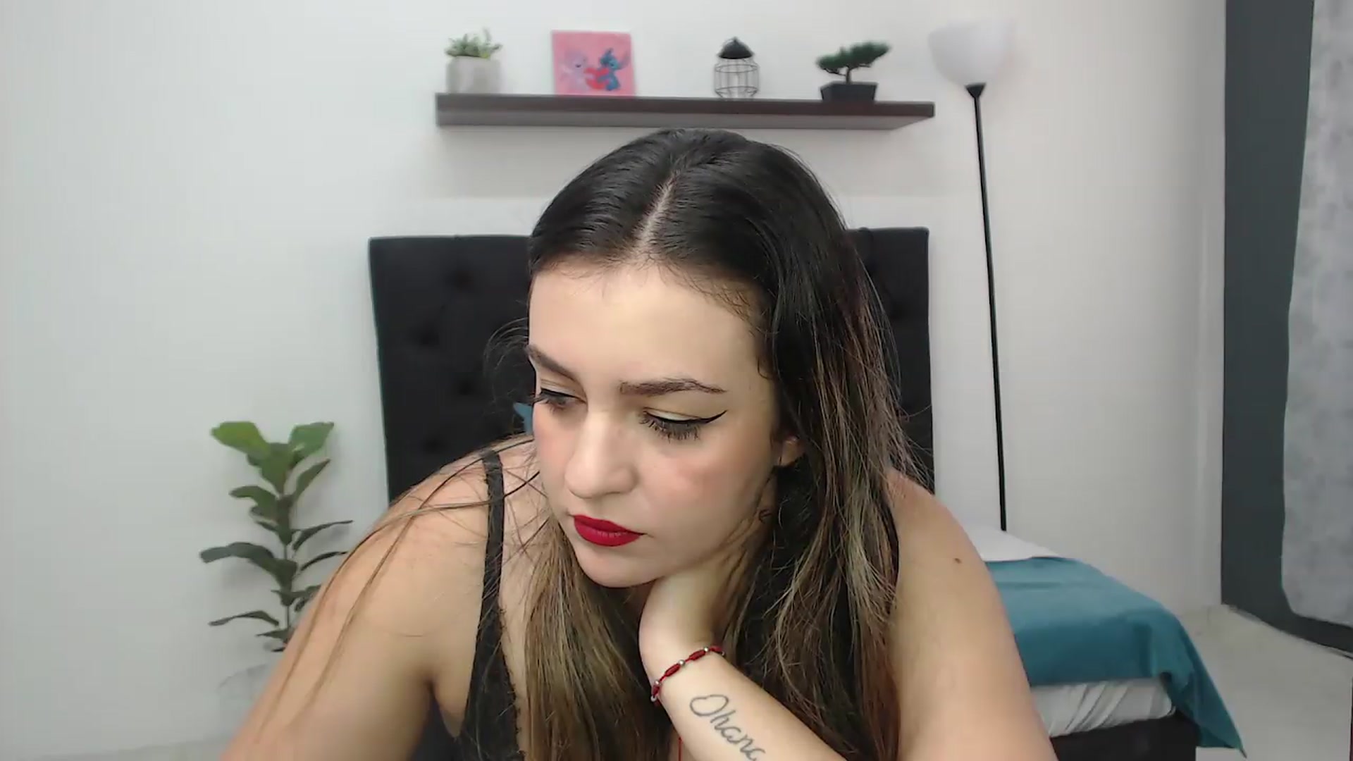 Gallery image thumbnail from CamilleDucan's myfreecams stream on, 08/25/2026, 14:26 image 2 of 20