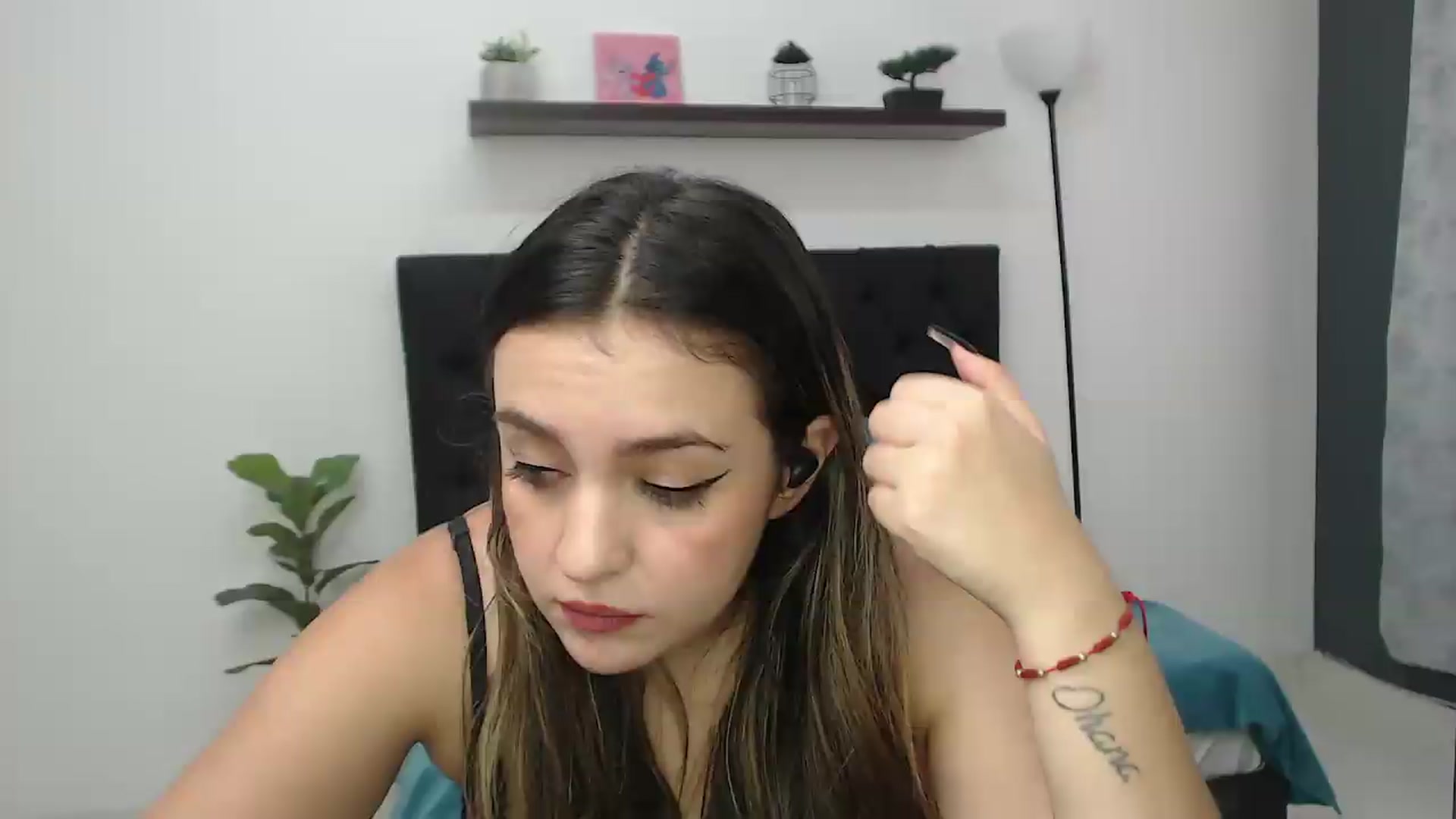Gallery image thumbnail from CamilleDucan's myfreecams stream on, 08/25/2026, 17:00 image 1 of 20
