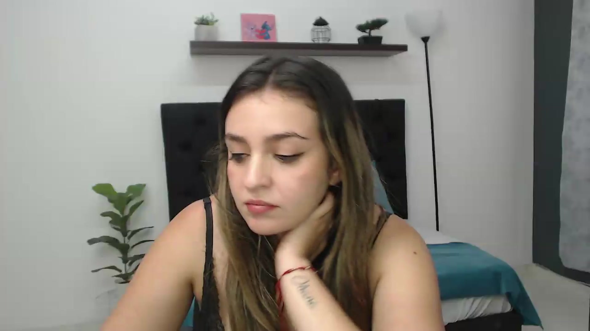 Gallery image thumbnail from CamilleDucan's myfreecams stream on, 08/25/2026, 19:04 image 7 of 20