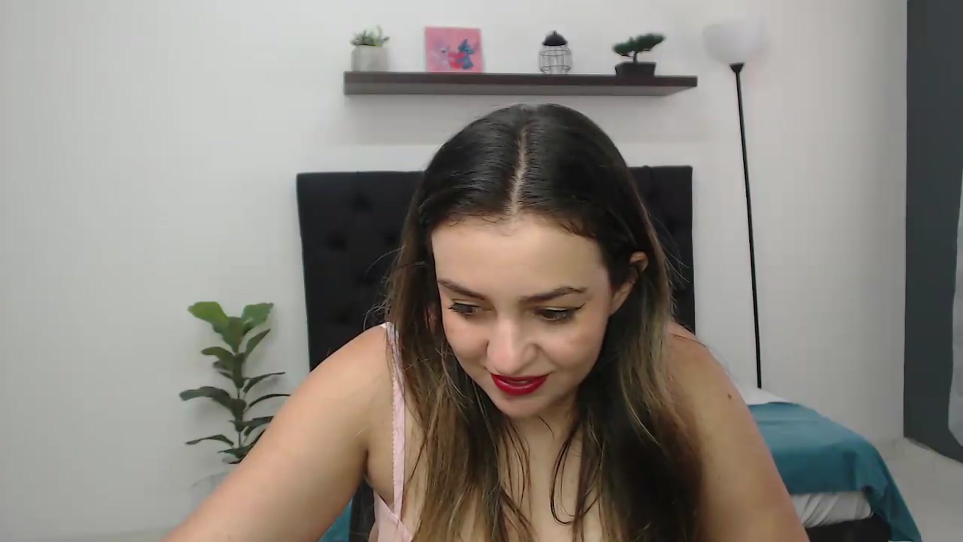 Gallery image thumbnail from CamilleDucan's myfreecams stream on, 08/27/2026, 15:59 image 3 of 20