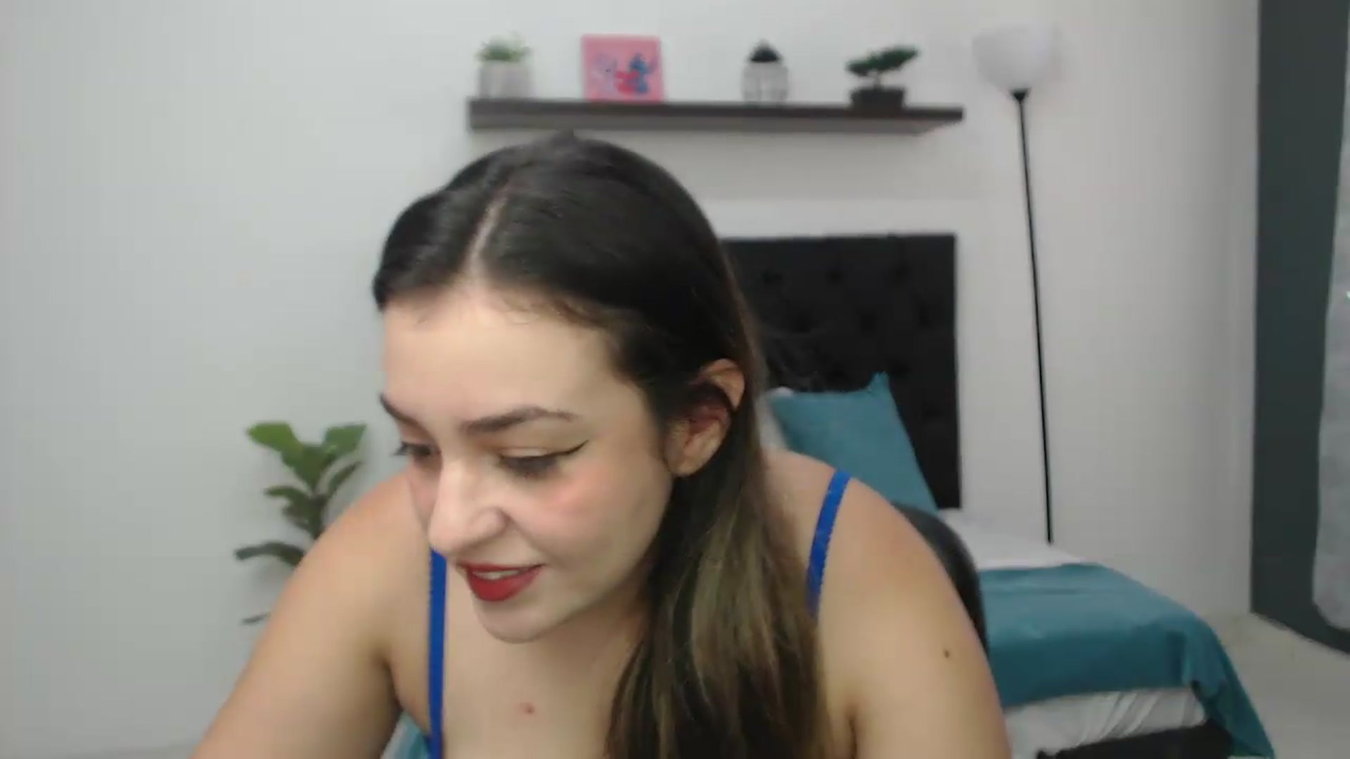 Gallery image thumbnail from CamilleDucan's myfreecams stream on, 08/28/2026, 13:30 image 13 of 20