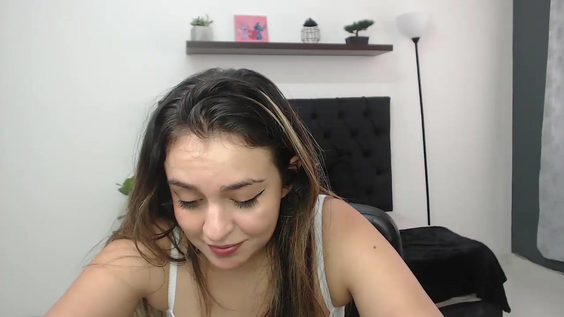 Gallery image thumbnail from CamilleDucan's myfreecams stream on, 08/31/2026, 16:40 image 10 of 20