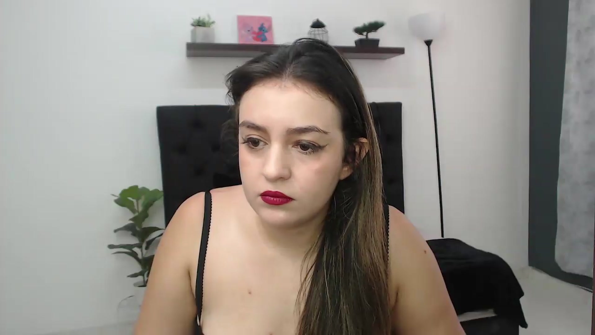 Gallery image thumbnail from CamilleDucan's myfreecams stream on, 09/03/2026, 14:53 image 14 of 20