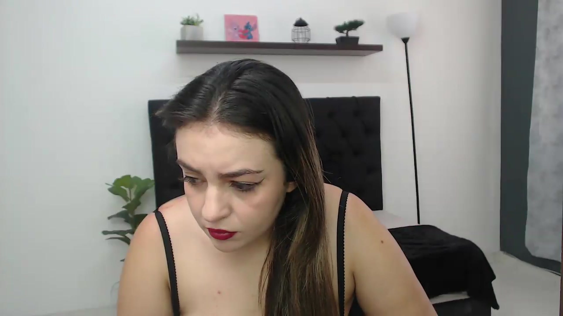 Gallery image thumbnail from CamilleDucan's myfreecams stream on, 09/03/2026, 14:53 image 7 of 20