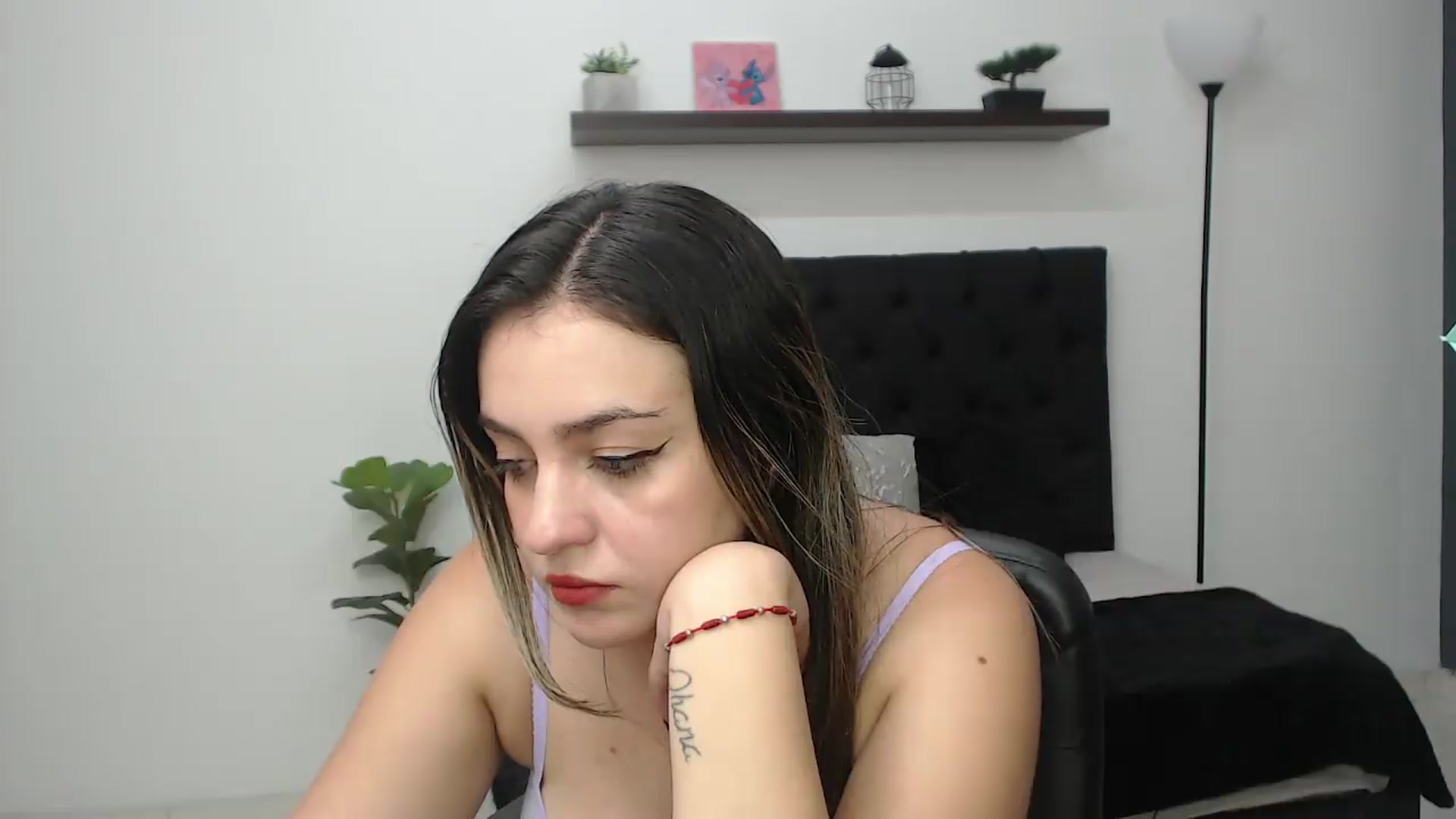 Gallery image thumbnail from CamilleDucan's myfreecams stream on, 09/07/2026, 16:31 image 14 of 20