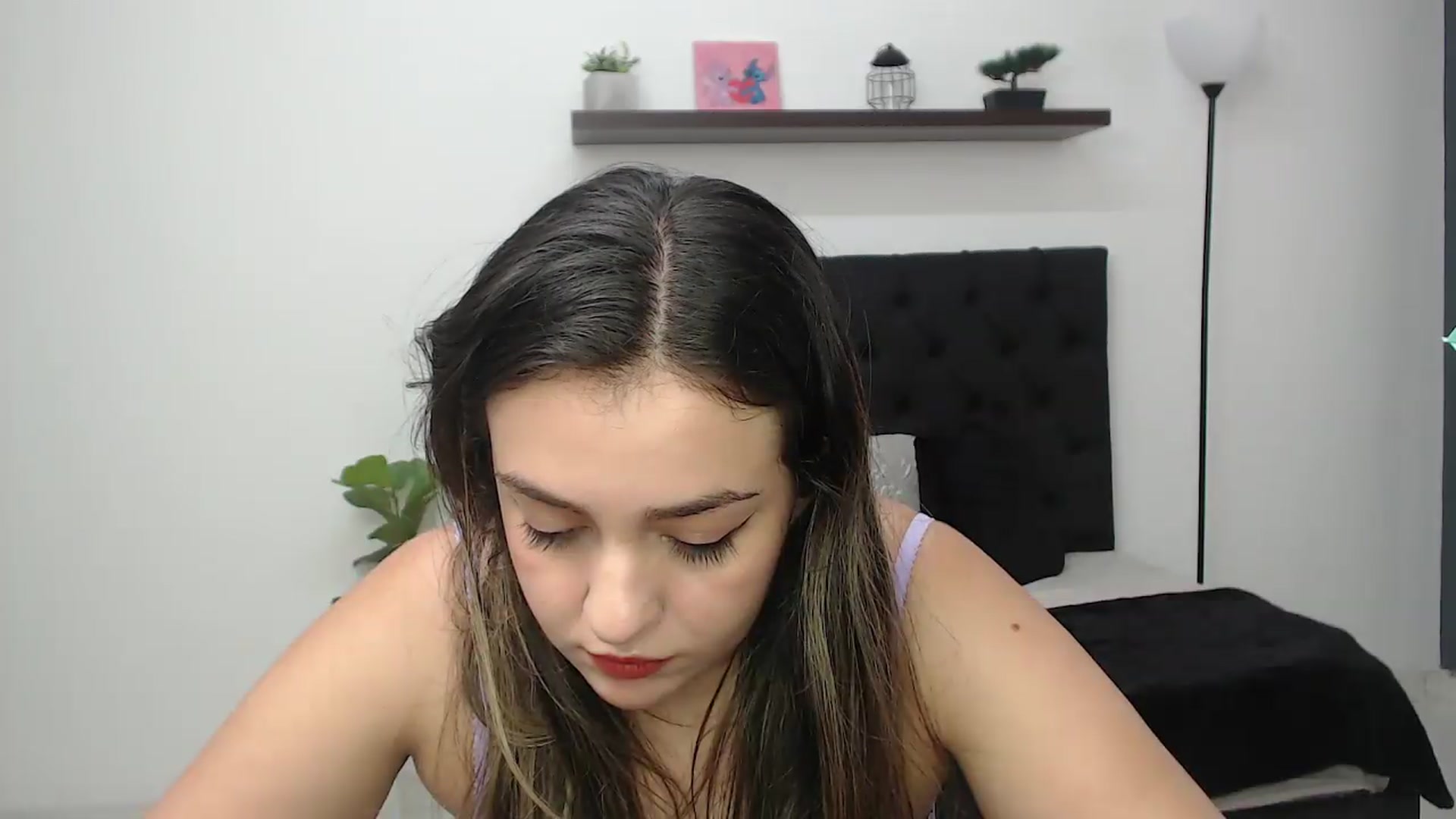 Gallery image thumbnail from CamilleDucan's myfreecams stream on, 09/07/2026, 17:57 image 15 of 20