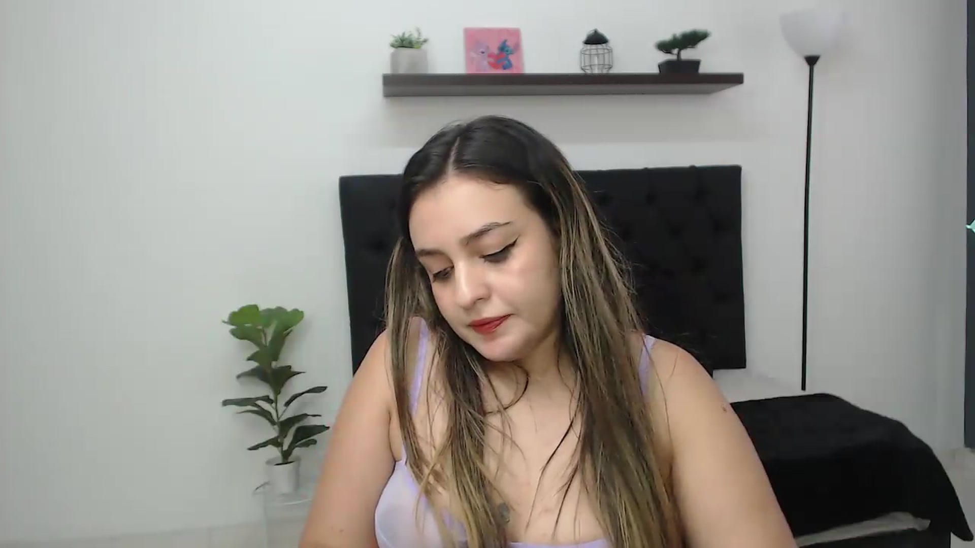 Gallery image thumbnail from CamilleDucan's myfreecams stream on, 09/07/2026, 18:34 image 7 of 20