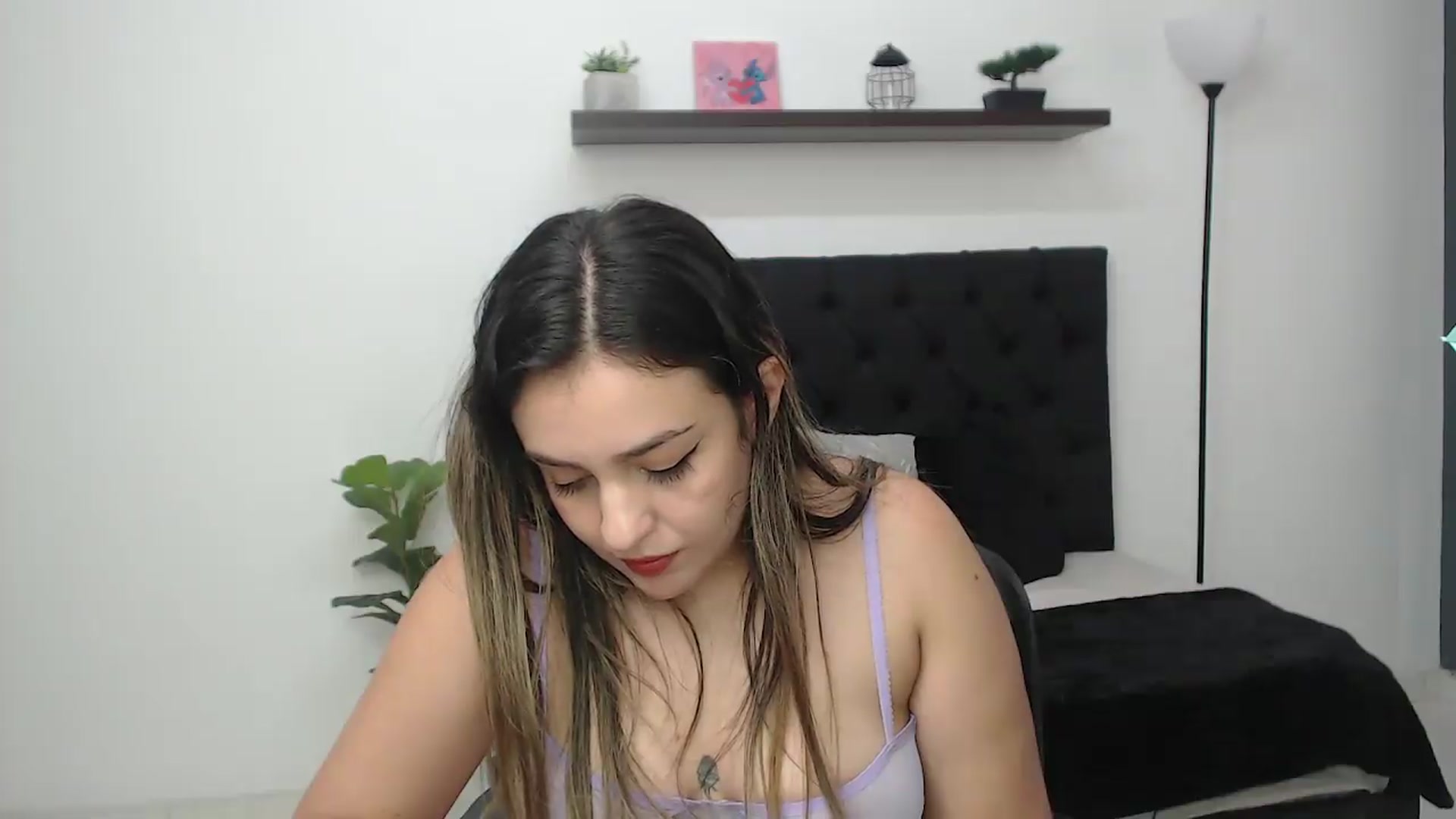 Gallery image thumbnail from CamilleDucan's myfreecams stream on, 09/07/2026, 18:34 image 16 of 20