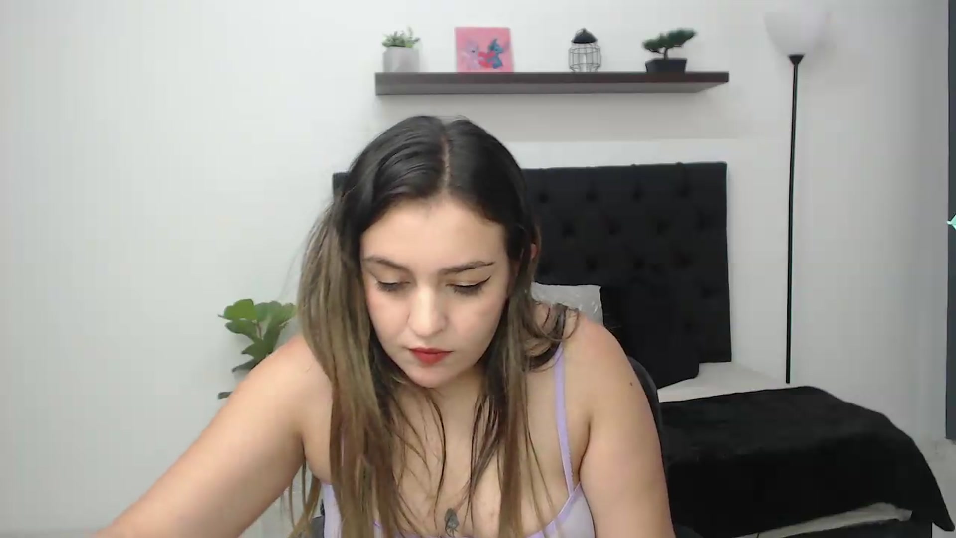 Gallery image thumbnail from CamilleDucan's myfreecams stream on, 09/07/2026, 18:34 image 17 of 20