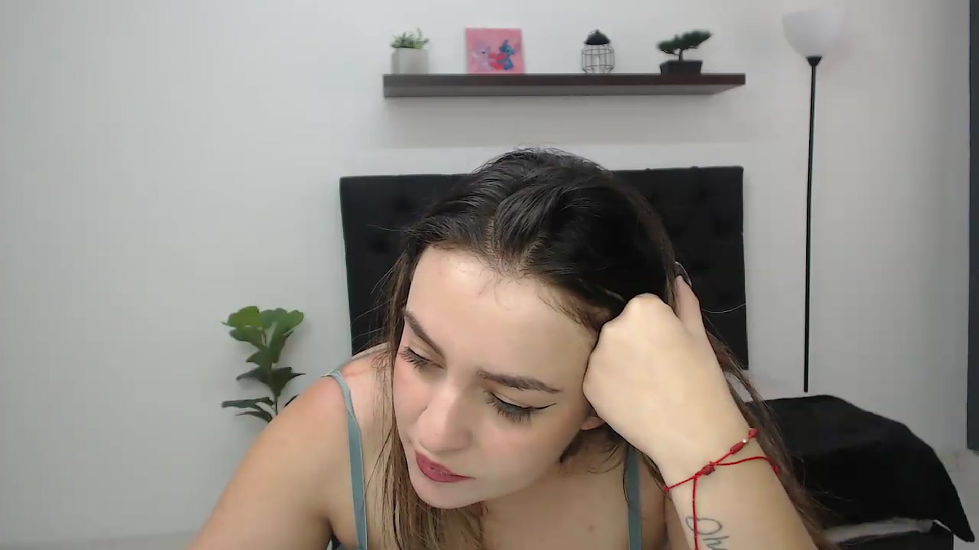 Gallery image thumbnail from CamilleDucan's myfreecams stream on, 09/08/2026, 15:50 image 15 of 20