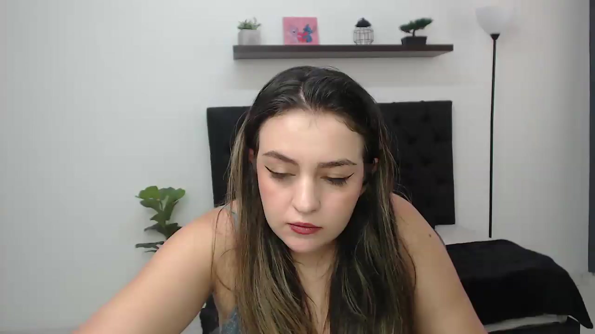 Gallery image thumbnail from CamilleDucan's myfreecams stream on, 09/08/2026, 18:47 image 1 of 20