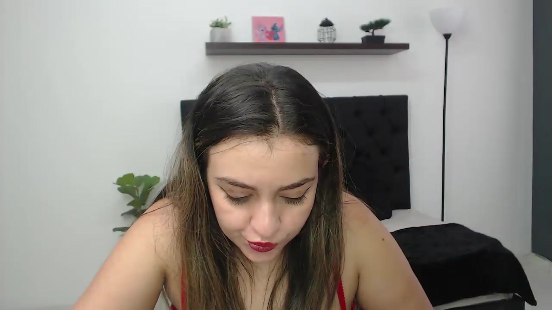 Gallery image thumbnail from CamilleDucan's myfreecams stream on, 09/10/2026, 18:48 image 13 of 20