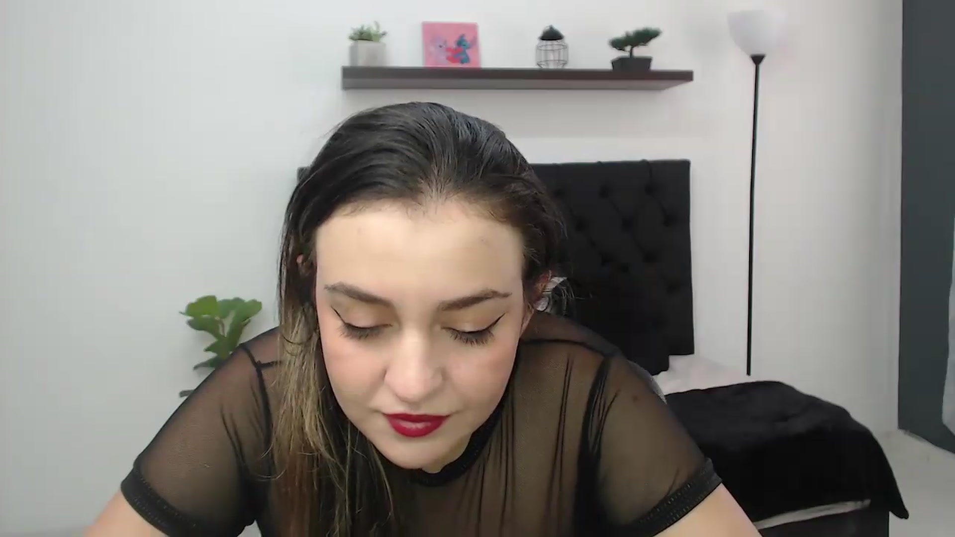 Gallery image thumbnail from CamilleDucan's myfreecams stream on, 09/12/2026, 14:28 image 10 of 20