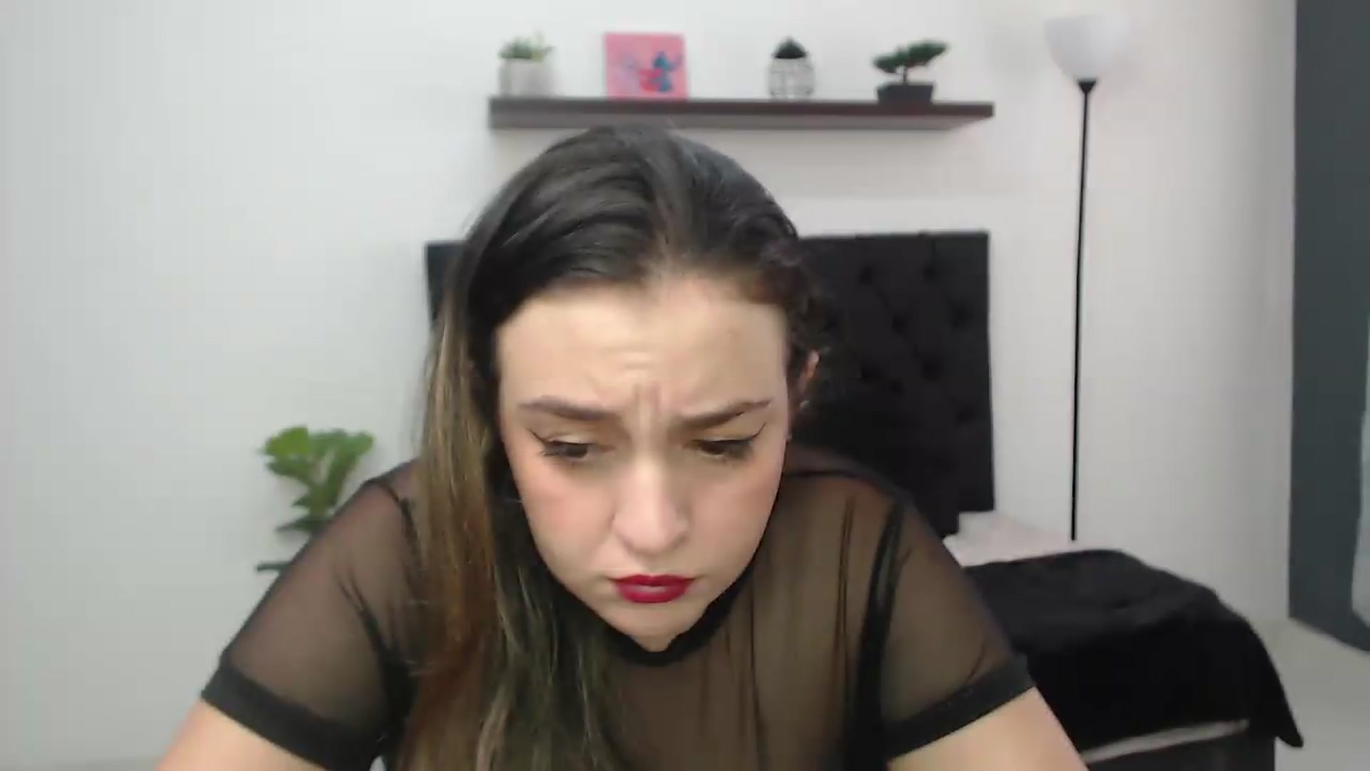 Gallery image thumbnail from CamilleDucan's myfreecams stream on, 09/12/2026, 14:28 image 18 of 20