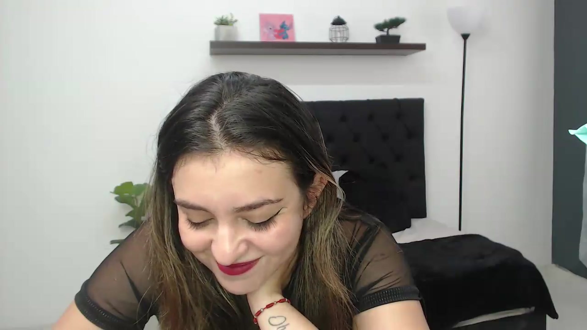 Gallery image thumbnail from CamilleDucan's myfreecams stream on, 09/12/2026, 16:48 image 16 of 20