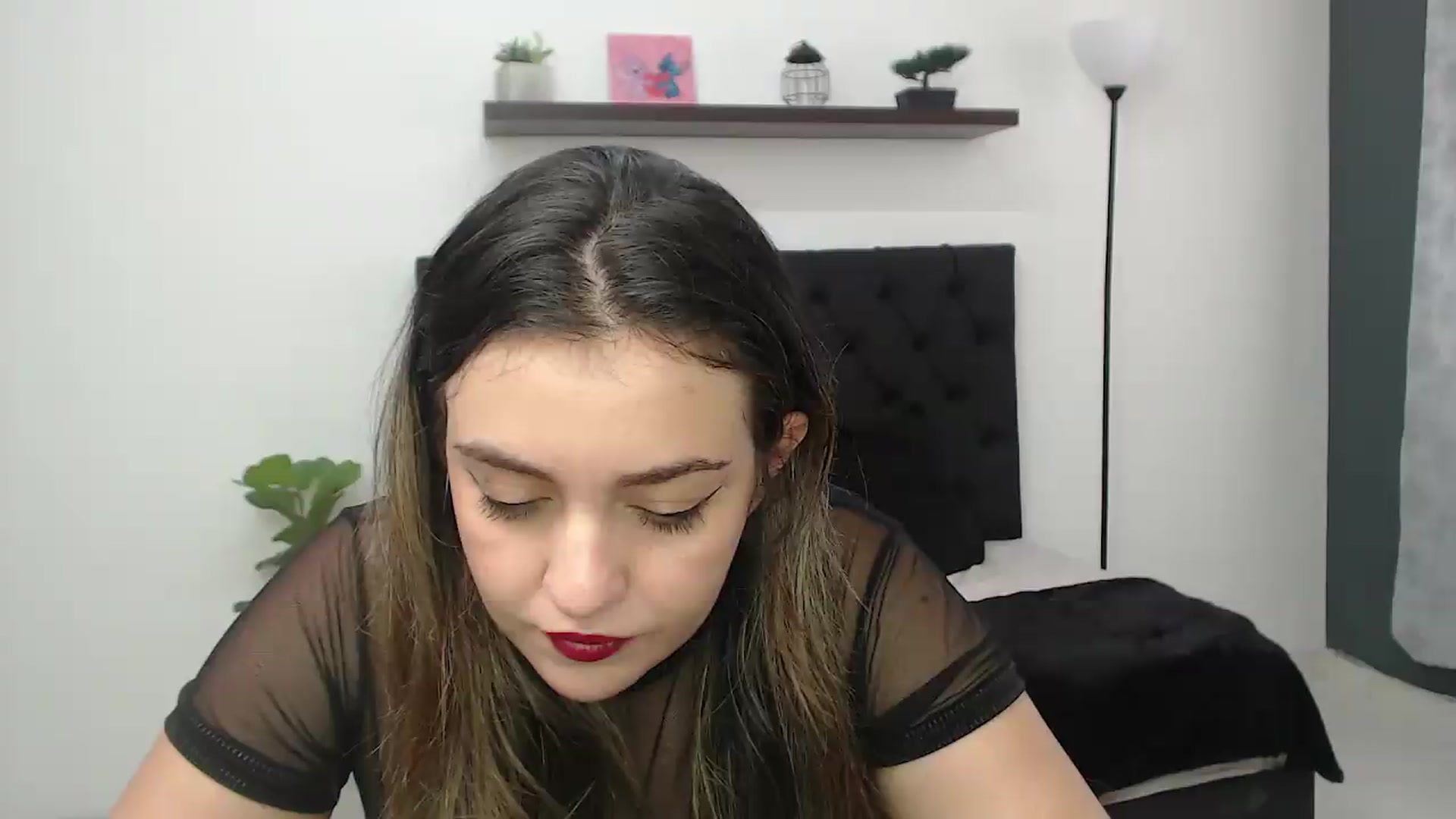 Gallery image thumbnail from CamilleDucan's myfreecams stream on, 09/12/2026, 17:53 image 1 of 20
