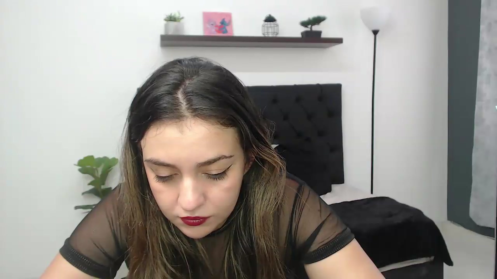 Gallery image thumbnail from CamilleDucan's myfreecams stream on, 09/12/2026, 17:53 image 10 of 20