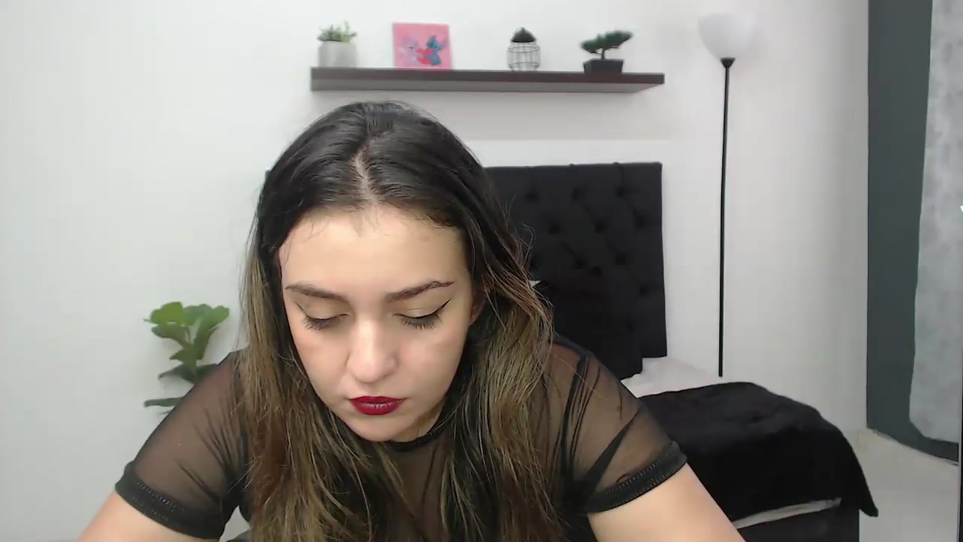 Gallery image thumbnail from CamilleDucan's myfreecams stream on, 09/12/2026, 17:53 image 11 of 20