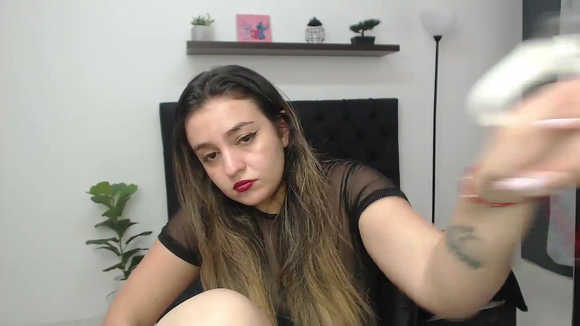 Gallery image thumbnail from CamilleDucan's myfreecams stream on, 09/12/2026, 18:49 image 16 of 20