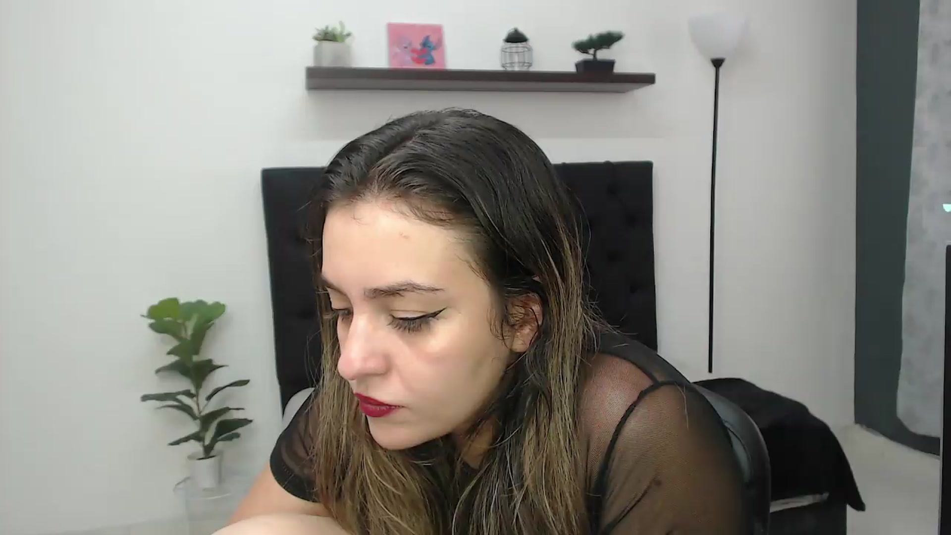 Gallery image thumbnail from CamilleDucan's myfreecams stream on, 09/12/2026, 18:49 image 19 of 20