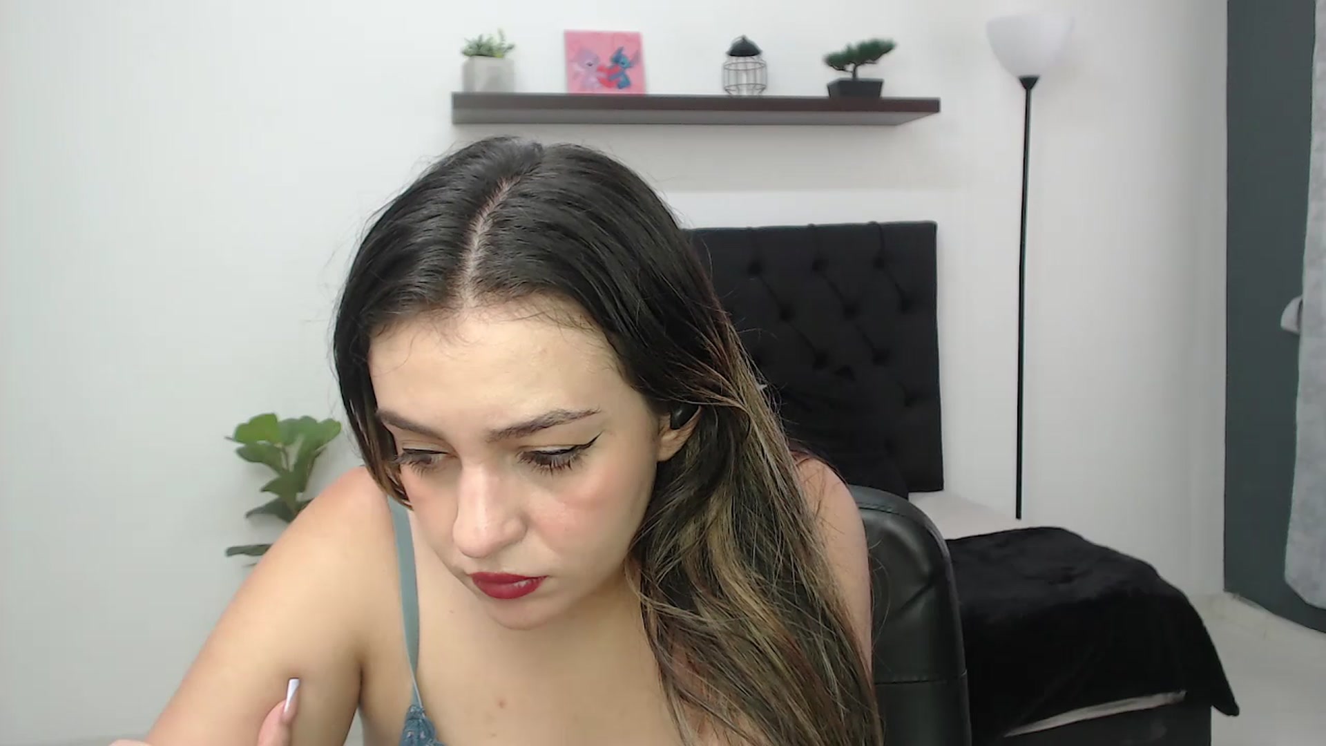 Gallery image thumbnail from CamilleDucan's myfreecams stream on, 09/15/2026, 16:27 image 8 of 20