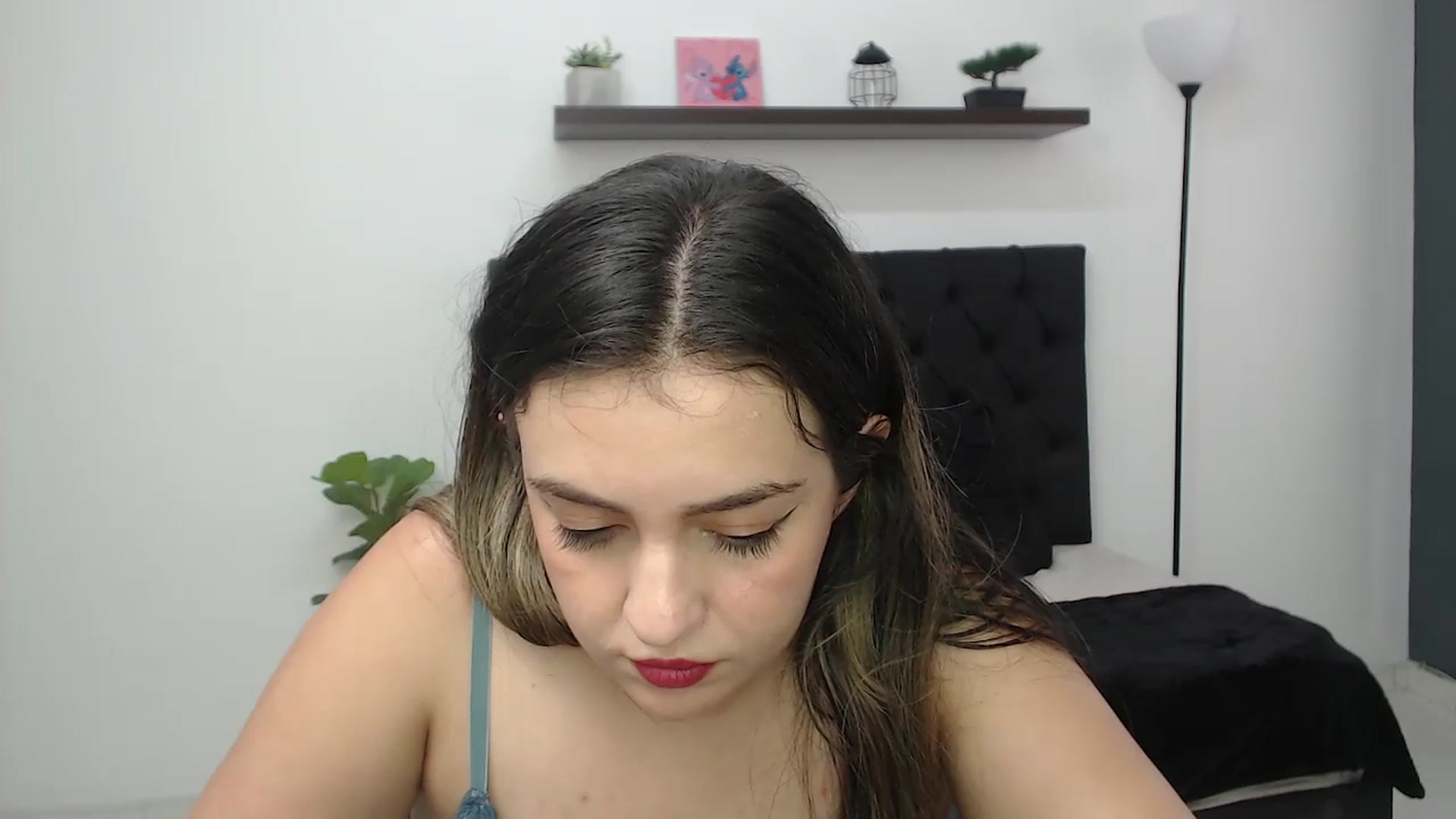 Gallery image thumbnail from CamilleDucan's myfreecams stream on, 09/15/2026, 18:43 image 9 of 20