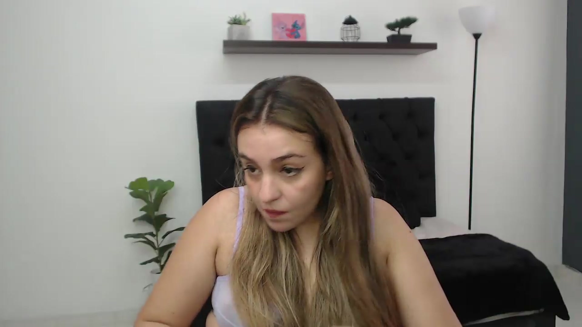 Gallery image thumbnail from CamilleDucan's myfreecams stream on, 09/19/2026, 16:53 image 11 of 20