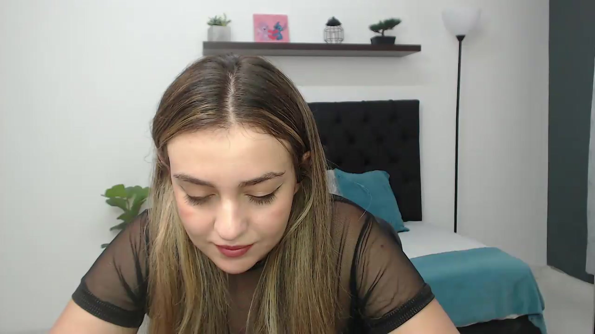 Gallery image thumbnail from CamilleDucan's myfreecams stream on, 09/22/2026, 18:51 image 13 of 20