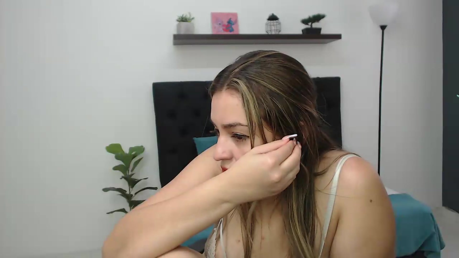 Gallery image thumbnail from CamilleDucan's myfreecams stream on, 09/25/2026, 17:17 image 20 of 20