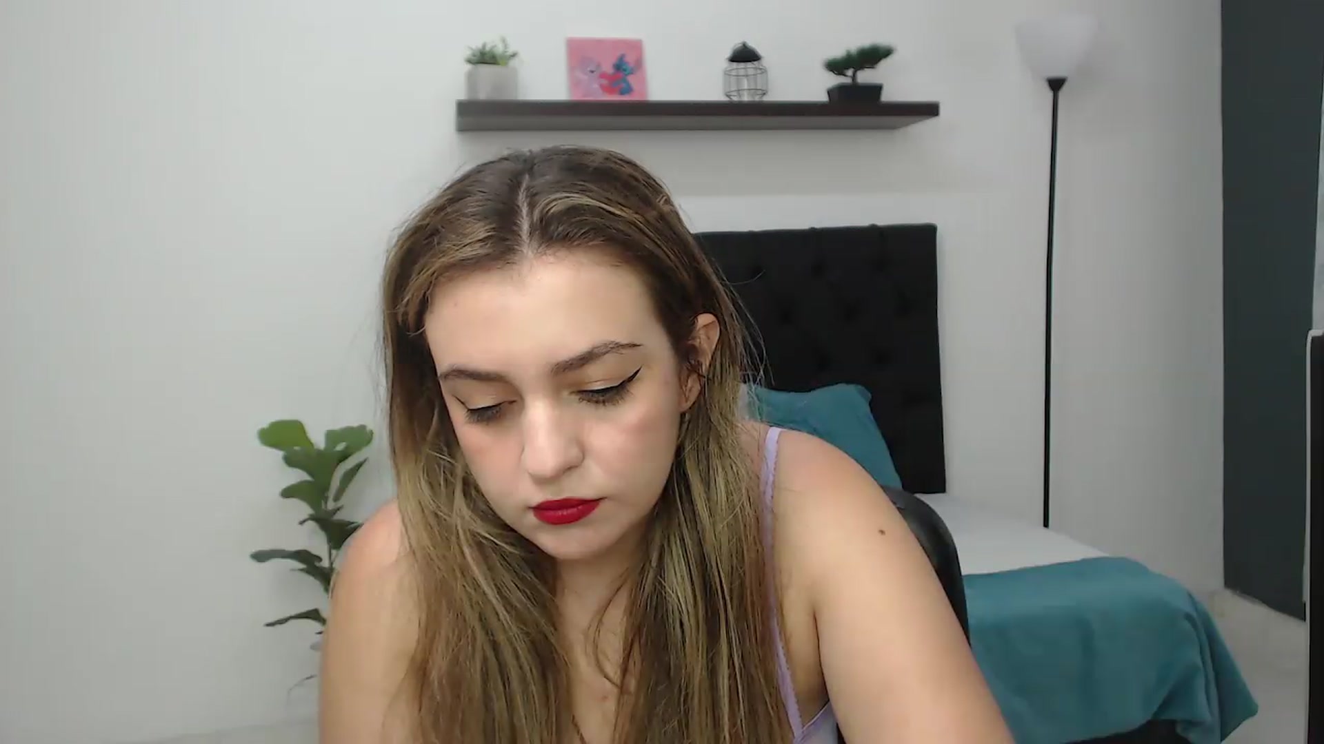 Gallery image thumbnail from CamilleDucan's myfreecams stream on, 09/28/2026, 15:05 image 11 of 20