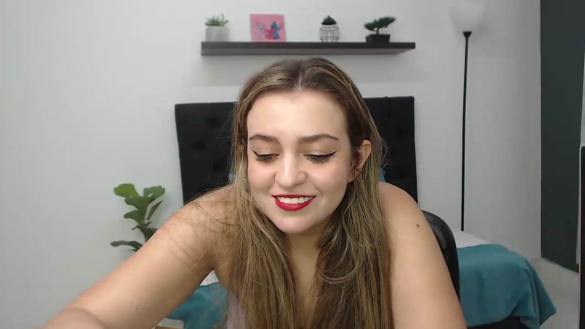 Gallery image thumbnail from CamilleDucan's myfreecams stream on, 09/28/2026, 15:05 image 2 of 20