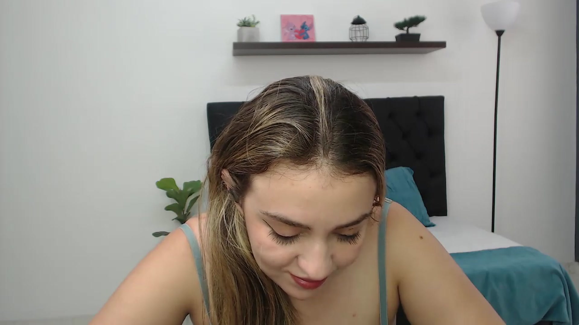 Gallery image thumbnail from CamilleDucan's myfreecams stream on, 09/29/2026, 19:06 image 19 of 20