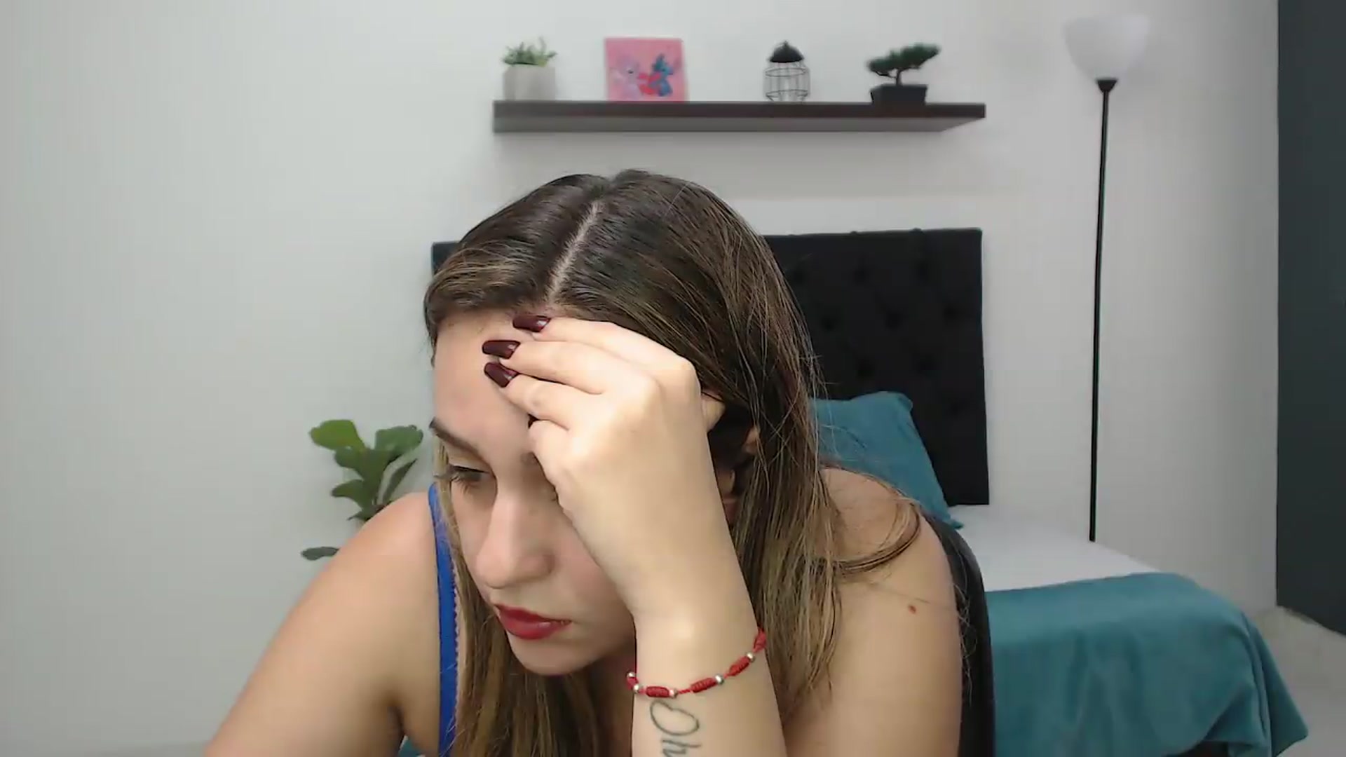 Gallery image thumbnail from CamilleDucan's myfreecams stream on, 09/30/2026, 18:13 image 17 of 20