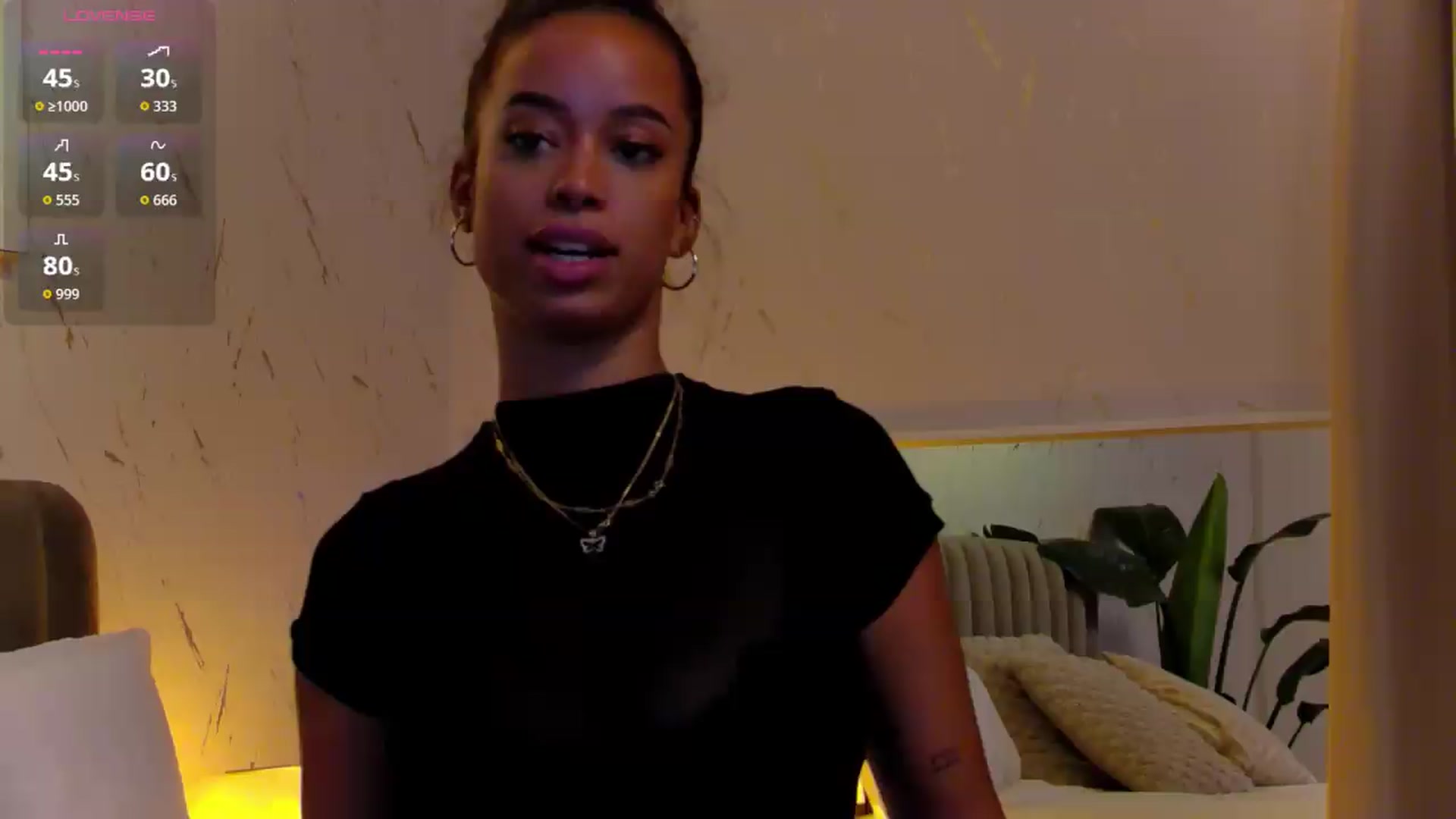 Gallery image thumbnail from CamilleeAmourr's myfreecams stream on, 08/17/2026, 18:14 image 14 of 20