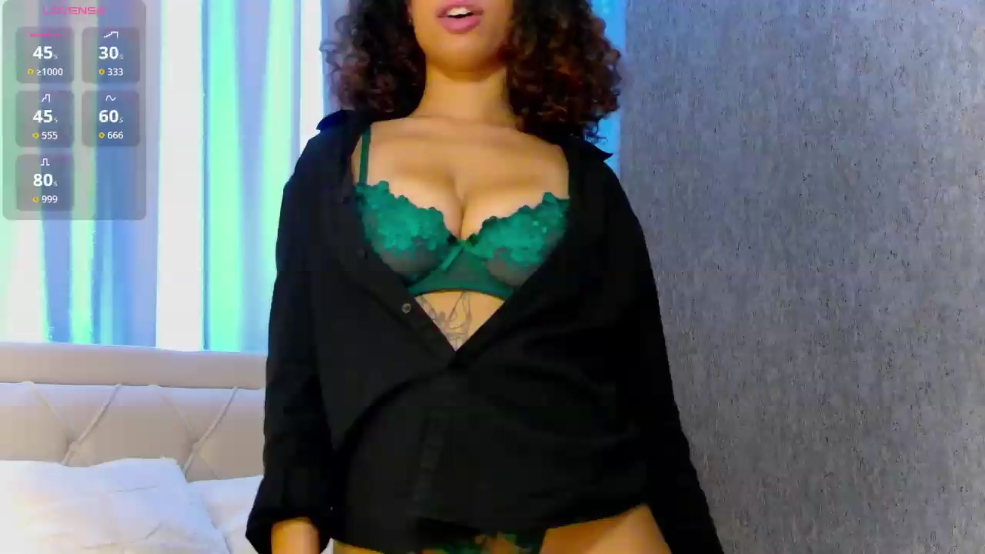 Gallery image thumbnail from CamilleeAmourr's myfreecams stream on, 09/20/2026, 11:36 image 11 of 20