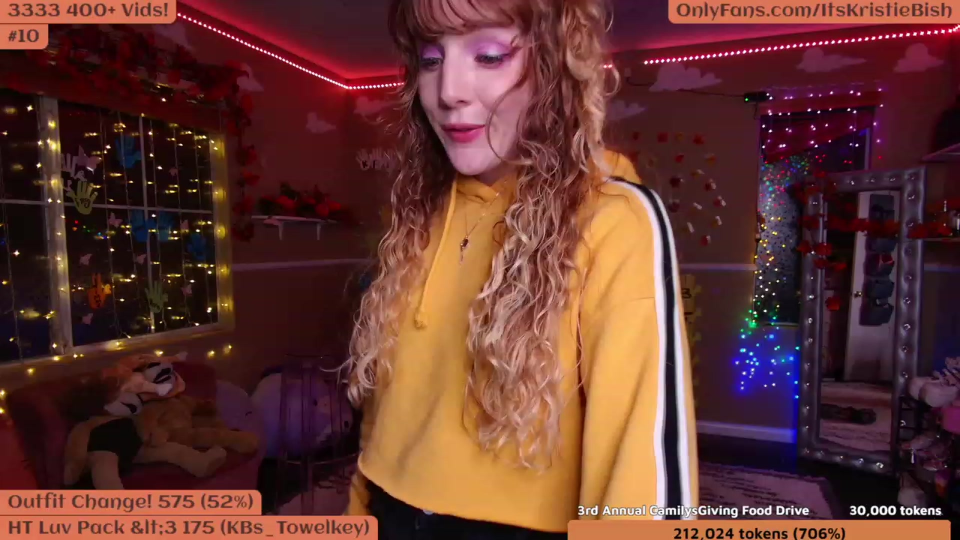 Gallery image thumbnail from CamilysGiving's myfreecams stream on, 11/16/2022, 07:52 image 2 of 20