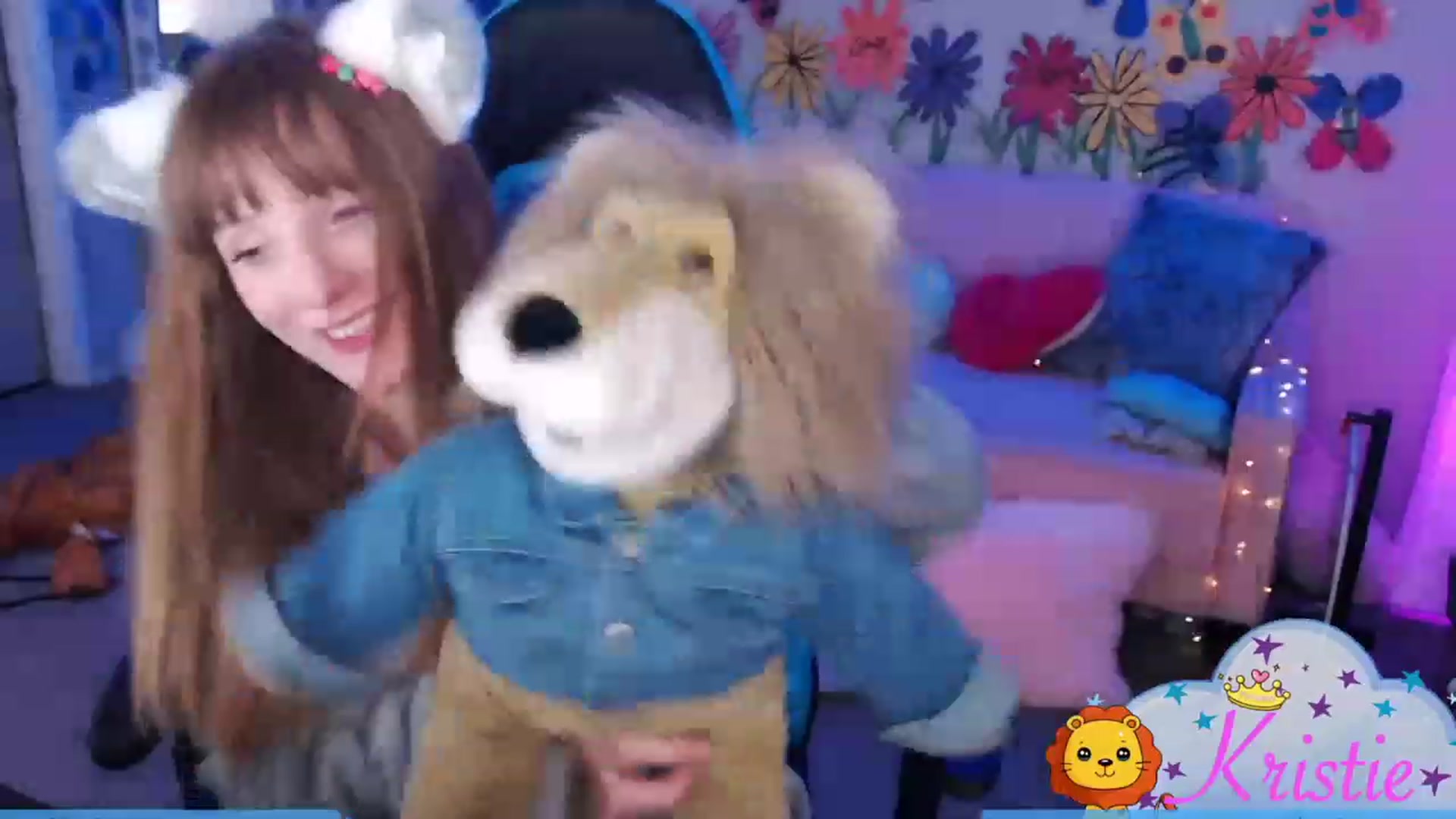 Gallery image thumbnail from CamilysGiving's myfreecams stream on, 11/23/2022, 09:02 image 19 of 20
