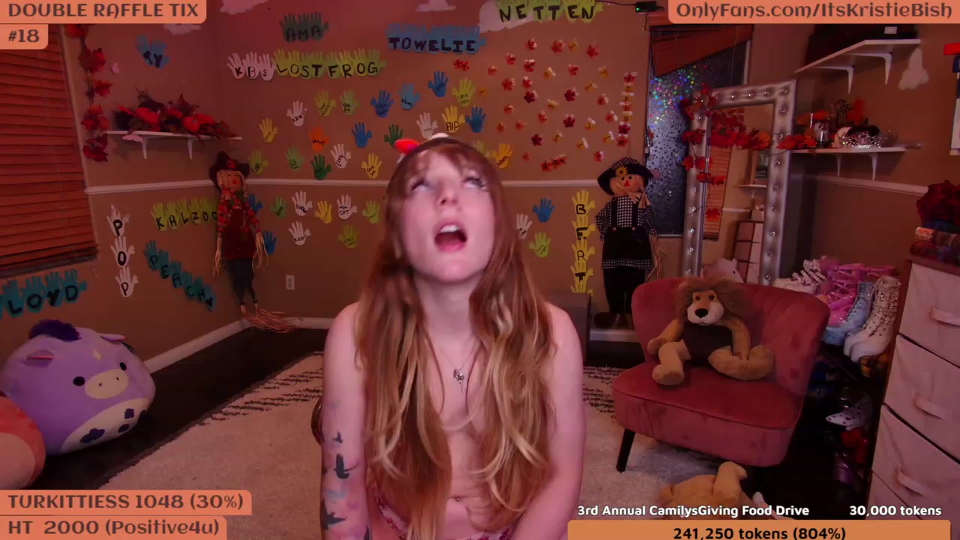 Gallery image thumbnail from CamilysGiving's myfreecams stream on, 11/24/2022, 08:02 image 11 of 20